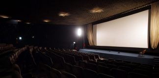 Covid-19: Cinemas perderam em março mais de 75% de receitas e de audiência