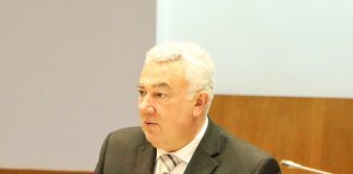 CDS quer apoio a professores e alunos para ensino à distância
