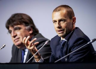 Presidente da UEFA diz que ligas estão prontas para jogar à porta fechada