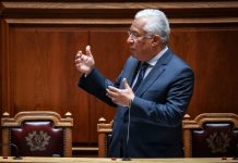 Covid-19: Costa recebe partidos antes da decisão sobre terceiro período do ano letivo