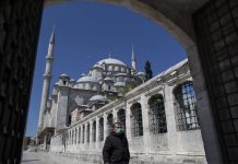Covid-19: Restrições afetam celebrações do Ramadão em quase todo o mundo