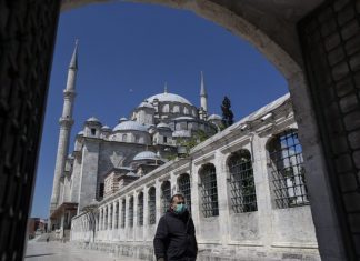 Covid-19: Restrições afetam celebrações do Ramadão em quase todo o mundo
