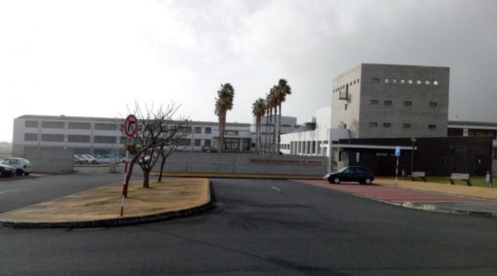 Escola-Secundária-Dr.-Manuel-de-Arriaga-na-Horta-800x445