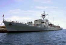 BRITÂNICO RESGATADO A MAIS DE 170 KM DA ILHA TERCEIRA