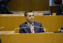 Presidente da Assembleia subscreve Declaração da CALRE que condena Rússia e expressa apoio incondicional à Ucrânia