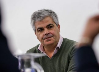 Governo Regional tem de saber ouvir parceiros sociais