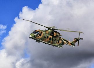 Força Aérea resgata tripulante de embarcação ao largo dos Açores