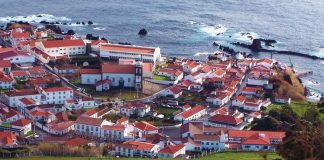 Flores sem casos mas com população apreensiva e empresários em dificuldades