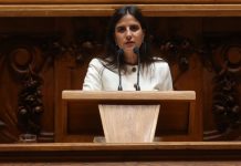 PS -Lara Martinho defende maior presença da Marinha nos Açores