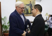 Rússia classifica como “muito egoísta” a suspensão da contribuição dos EUA para OMS