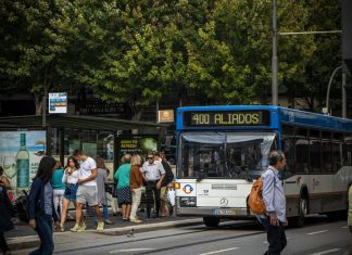 Covid-19: STCP avisa utentes para viajarem com documentos justificativos na Páscoa
