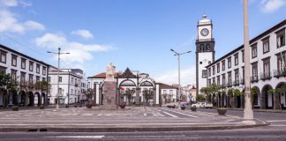 Nos Açores, o terceiro período de aulas vai ser dado à distância
