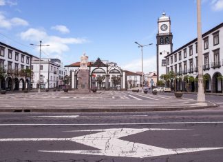 Nos Açores, o terceiro período de aulas vai ser dado à distância