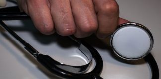 Covid-19: Hospital de Ovar é o primeiro do Serviço Nacional de Saúde a iniciar teleconsultas