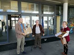 Solidariedade – Rotary Clube da Horta doa dois portáteis à ESMA DR