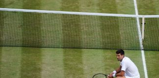 Djokovic opõe-se à vacinação como condição para o regresso do ténis
