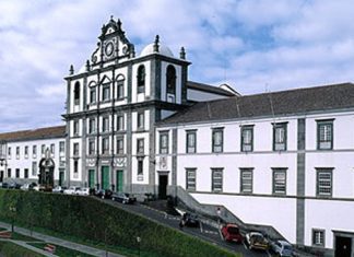 Obras Públicas – Autarquia avança com intervenções na rede viária municipal