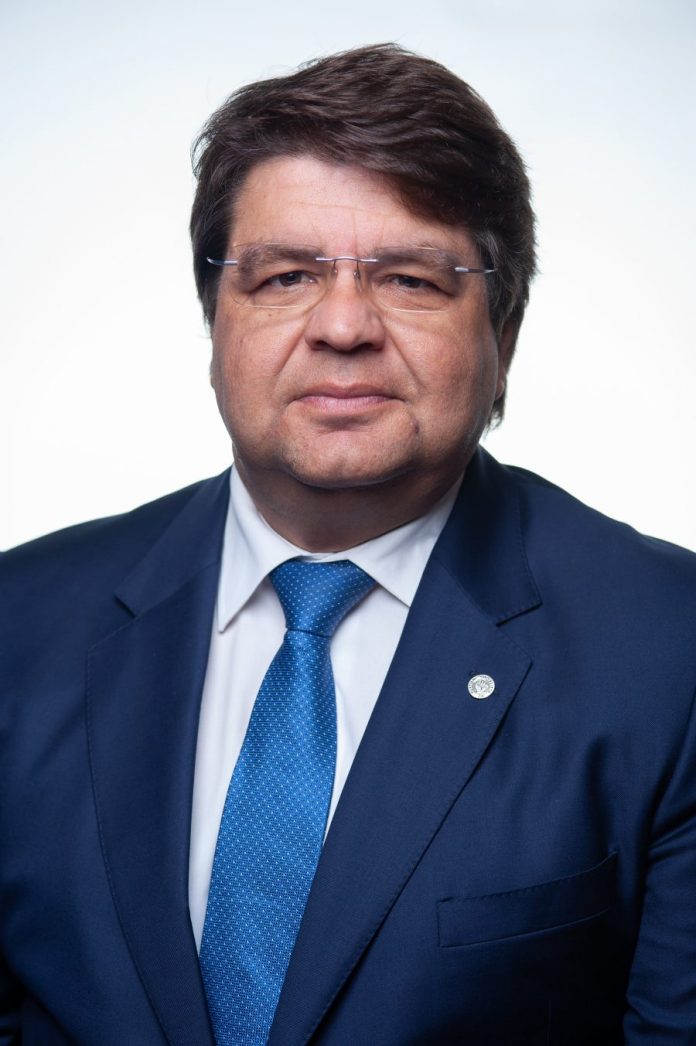 DR