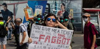 Mais de 200 pessoas detidas em protestos contra o governo em Hong Kong