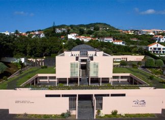Parlamento dos Açores aprova medidas sobre combate à pandemia