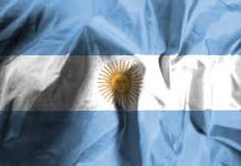 Argentina estende prazo de renegociação da dívida para evitar entrar em incumprimento novamente