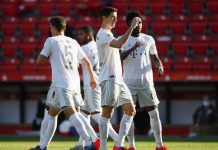 Bundesliga. Sem deslumbrar, mas Lewandowski e companhia fizeram o suficiente para manter a liderança