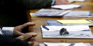 Criação de novas empresas recua mais de 70% em abril