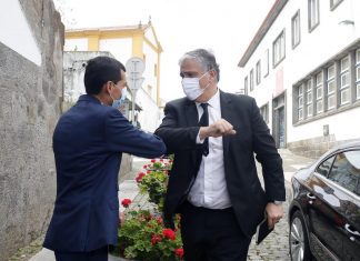 Reunião com o Presidente da Câmara da Praia da Vitória permitiu analisar a retoma económica no concelho