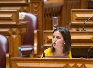 Lara Martinho sublinha aposta de projetos internacionais nos Açores Deputada Lara Martinho