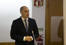 Decisão de Bruxelas sobre reestruturação da SATA evidencia falta de transparência do Governo dos Açores, sublinha Carlos Silva
