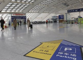Mais de mil voos cancelados nos aeroportos de Pequim
