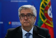 Mais de 80% dos profissionais de saúde infetados já estão a trabalhar