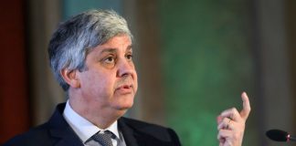Mário Centeno renuncia ao mandato de deputado na bancada do PS
