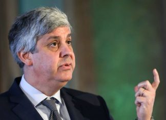 Mário Centeno renuncia ao mandato de deputado na bancada do PS
