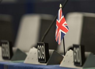 Incerta inclusão de Portugal entre países com corredores para Reino Unido