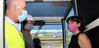 Nova grua do Porto da Praia da Vitória “vem trazer nova capacidade de operação”, afirma Ana Cunha DR/GACS
