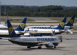 Covid-19: Ryanair agiliza reembolsos de voos cancelados durante o confinamento
