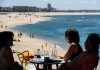 Covid-19: Férias aumentam risco de infeção mas fase seguinte é mais preocupante