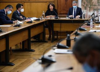 Governo sem esperança de que Reino Unido recue este mês nos corredores aéreos