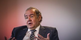 Queda da economia portuguesa em 2020 pode chegar aos 12%