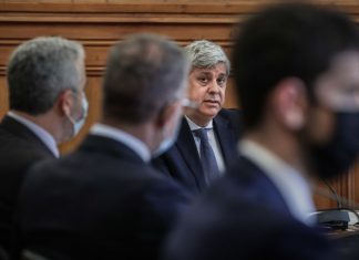 Iniciativa Liberal anuncia providência cautelar contra a nomeação de Centeno para o Banco de Portugal