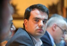 Tiago Branco lembra que foi a intervenção direta do governo regional do PS que assegurou assegurou as ligações entre Lisboa e o Faial, Pico e Santa Maria