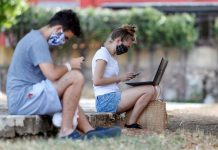 Noventa por cento dos municípios portugueses com vales da UE para instalar ‘wi-fi’