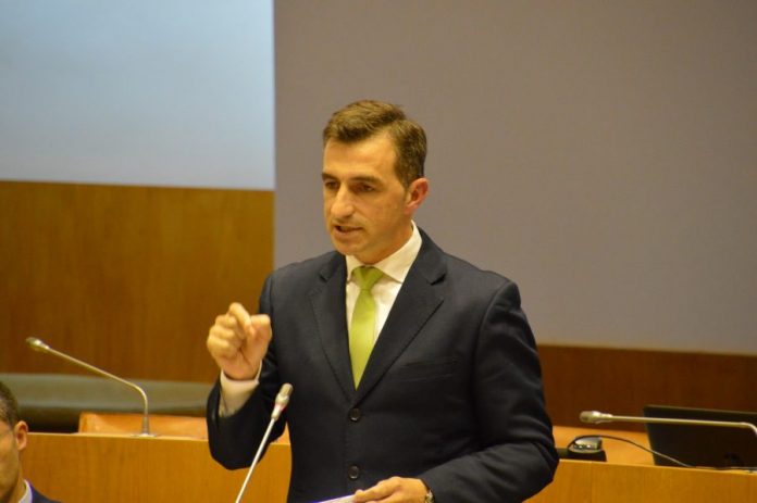 CARLOS-FERREIRA_FEV18_ALRAA-43