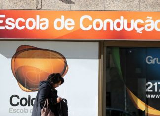 Distância de dois metros e carros até três pessoas entre novas regras para ensino de condução