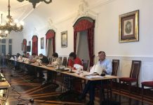 Reunião da AMH – Grupo municipal do PSD defende que arrastamento da obra da Frente Mar adia desenvolvimento da ilha DR