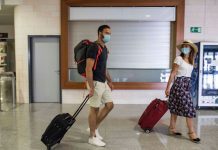 Baleares tornam obrigtório uso de máscara mesmo com distância social