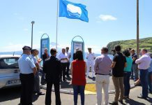 Época Balnear – Praia do Almoxarife recebe bandeira azul DR/CMH