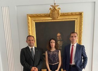 Frente Mar – Vereadores do PSD/Faial insistem na conclusão urgente da primeira fase