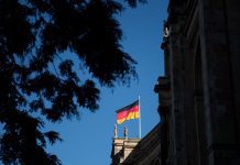 PIB da Alemanha contrai-se 10,1% no 2.º trimestre